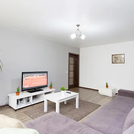 Romanovskaya Slabada 9 Premium Select Apartment *
